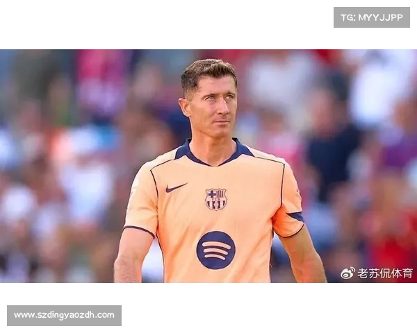 从默默无闻到足坛巨星莱万逆袭崛起之路震撼世界铸就不朽传奇故事